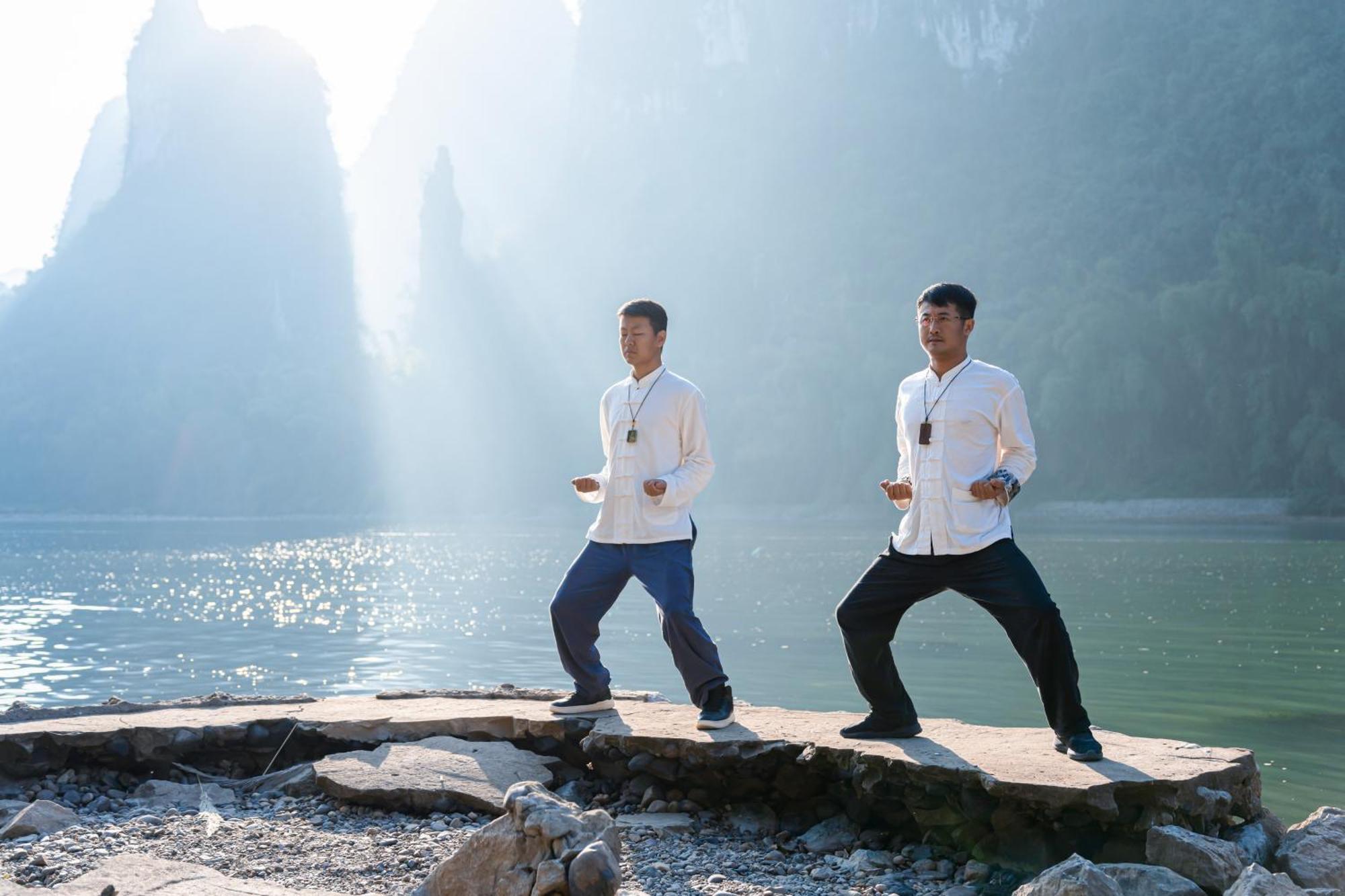 Leisure Courtyard Hotel Yangshuo-Free Shuttle Bus To Yangshuo Station Stay 2 Nights One Way Luaran gambar